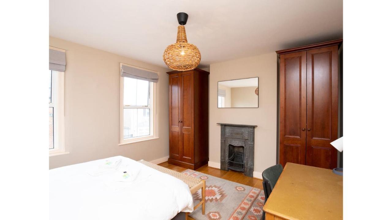 Pass The Keys Stunning, Brand New 3Br Home - Central Oxford Exterior foto