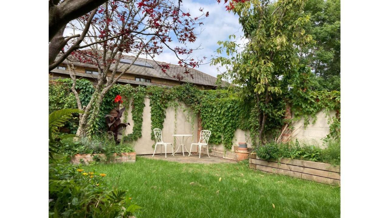 Pass The Keys Stunning, Brand New 3Br Home - Central Oxford Exterior foto